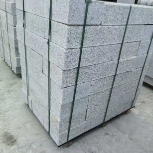 泰州 芙蓉白火烧两面路沿石