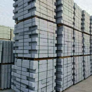 泰州 路沿石（路侧石），颜色一致，尺寸标准