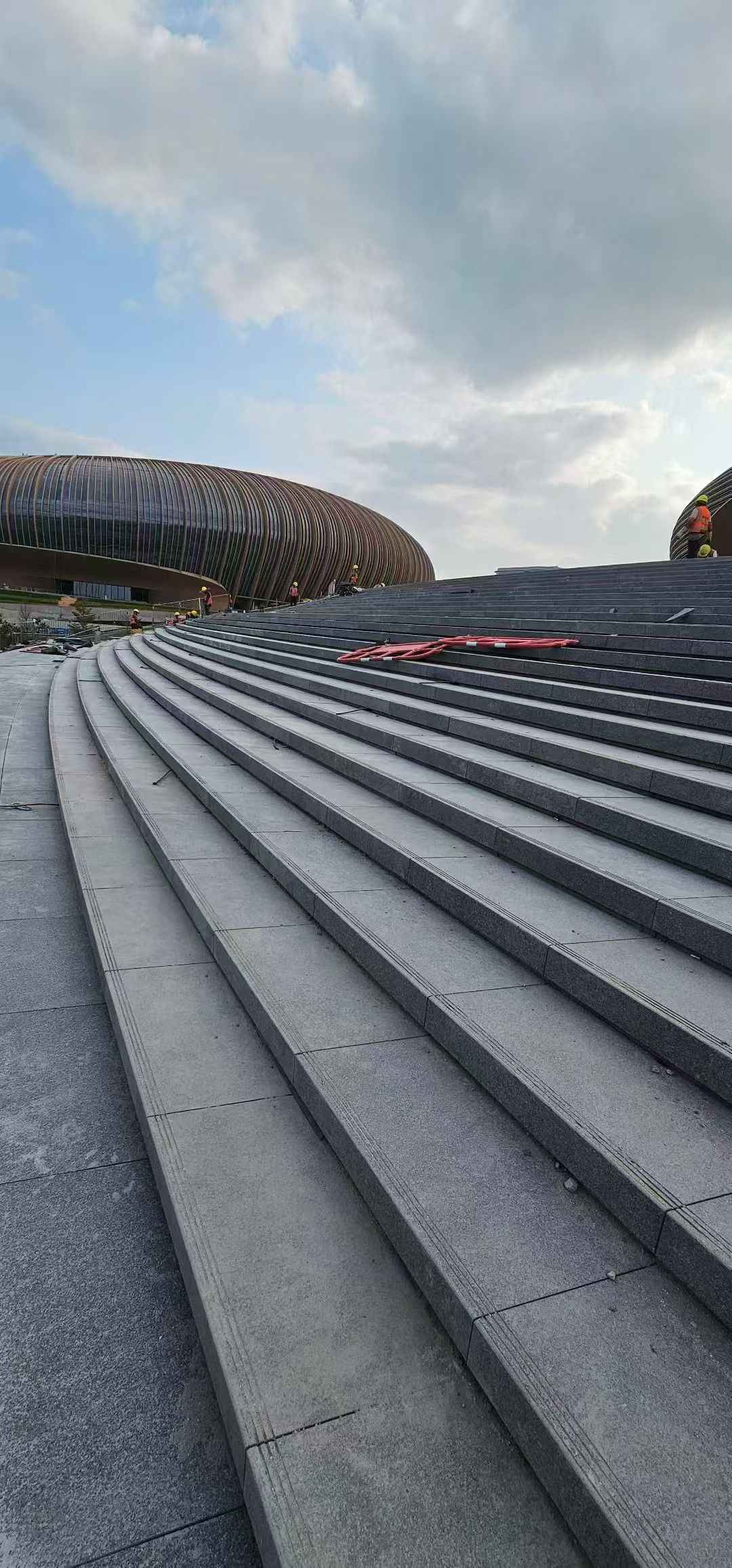 泰州 弧形整石台阶铺装效果图