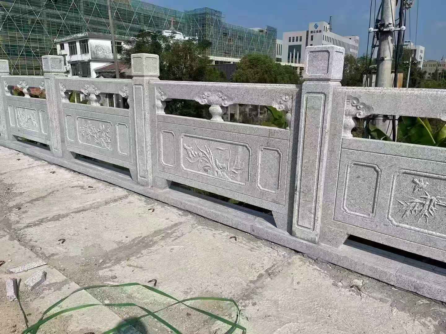 泰州 芝麻白栏杆