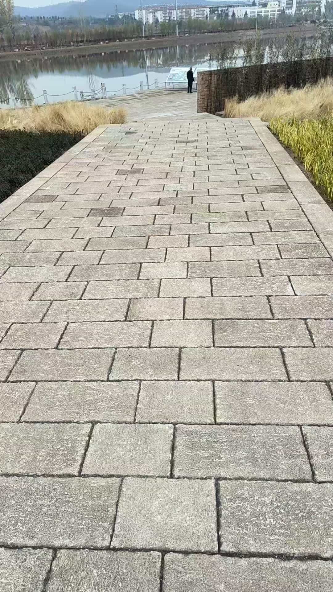 泰州仿古石铺装效果