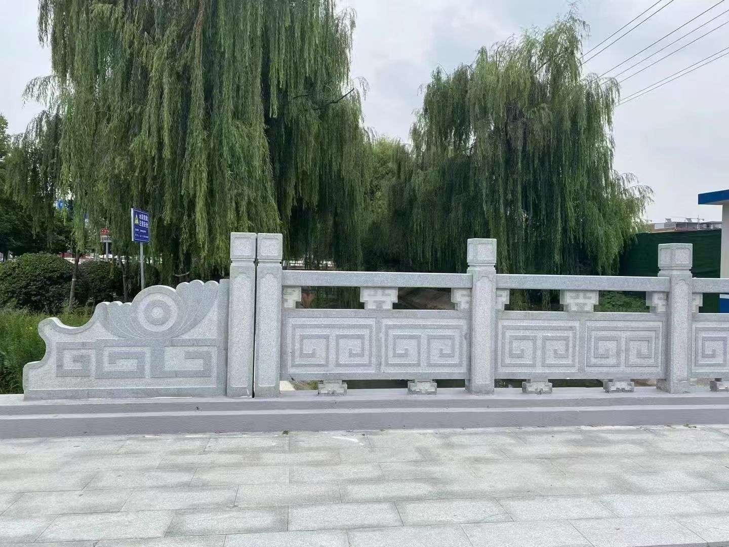 泰州 芝麻灰桥栏杆、河道栏杆安装效果