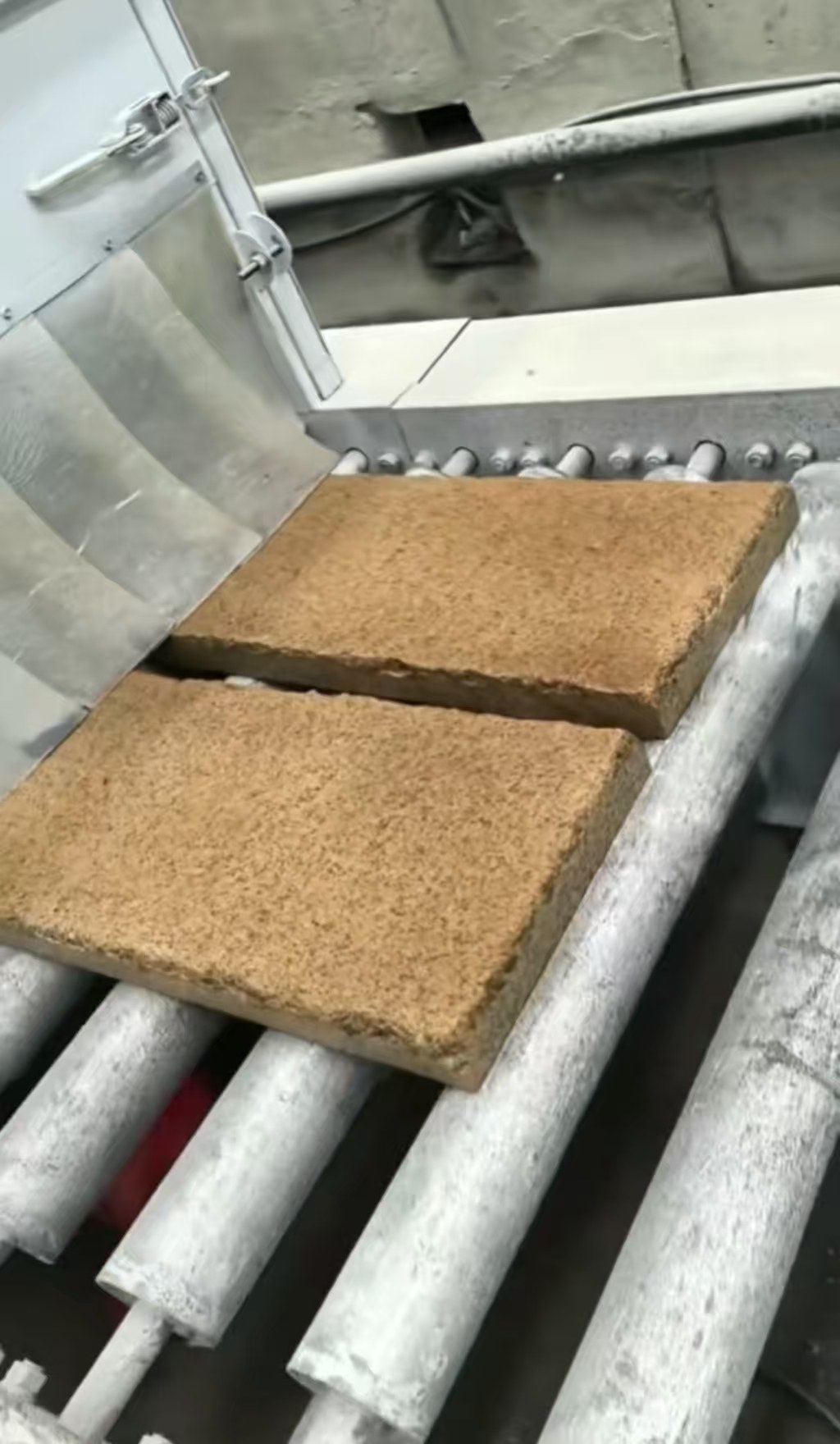 泰州 仿古石流水线生产，各种颜色可定制