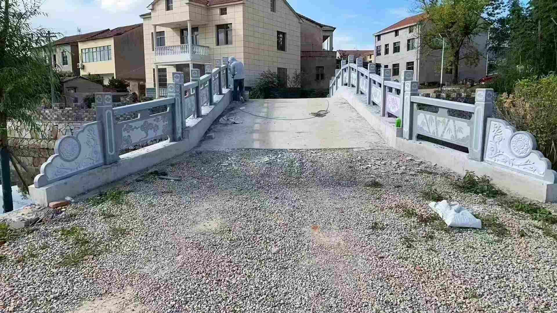 泰州 芝麻灰花岗岩桥栏杆